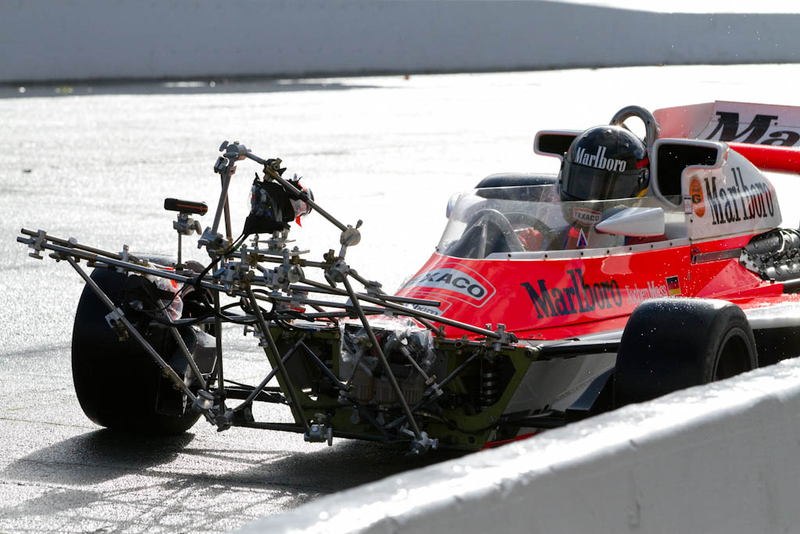 Illustration for article titled Shooting Formula 1 in 3D, the sequel